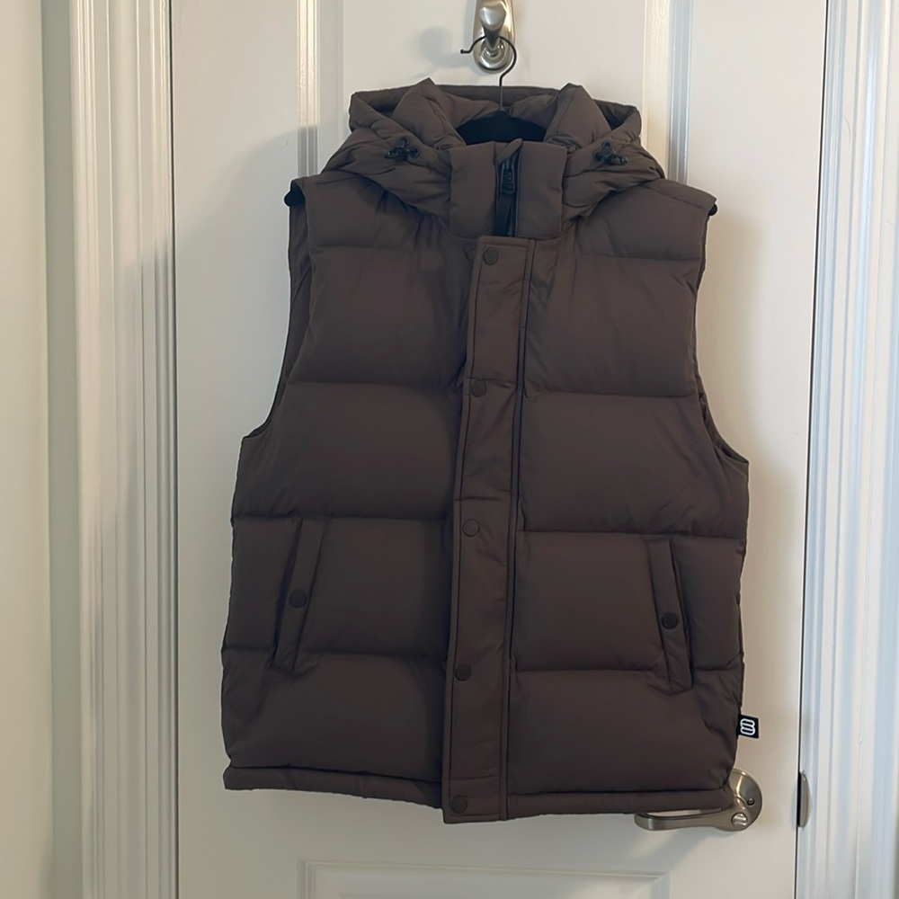 NWT The Super Puff Vest